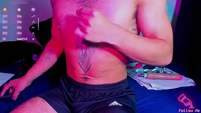 Piggy Eddy online show from 02/08/26, 02:59