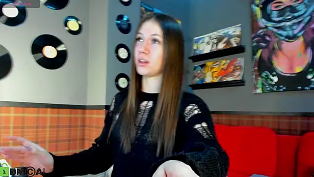 Nicole Charm online show from 03/03/26, 12:06