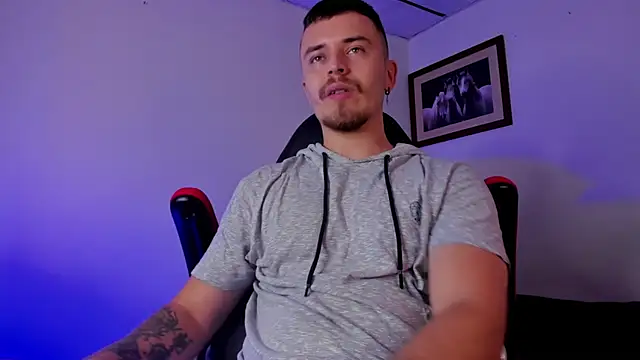 james connor2 online show from 12/21/24, 07:06