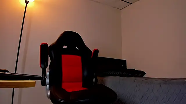 james connor2 online show from 03/11/25, 09:37