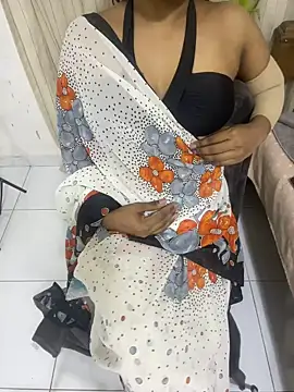 NethuQueen online show from 02/26/25, 05:53