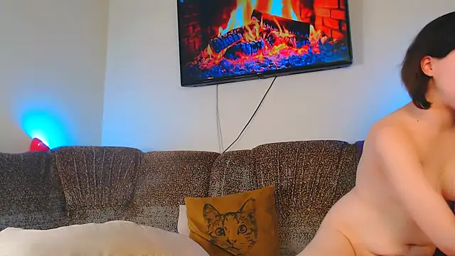 Caroline1995 online show from 03/10/25, 12:59