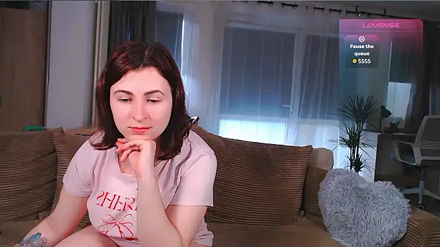 Caroline1995 online show from 02/03/26, 02:22