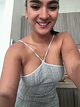 Snapshot of NatyFerrer_ chatting on 06/05/26, 03:07 NatyFerrer online show from 06/05/26, 03:07