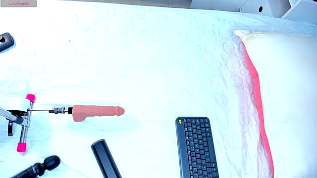 CintiaVega online show from 02/04/25, 11:49