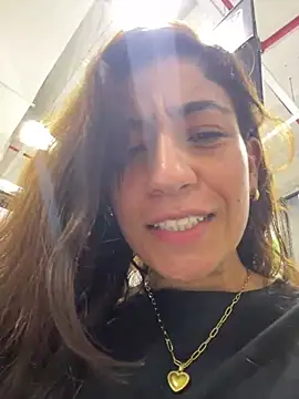Snapshot of ValeriEvan chatting on 01/12/25, 06:16 ValeriEvan online show from 01/12/25, 06:16