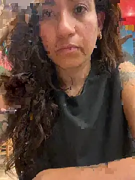 Snapshot of ValeriEvan chatting on 03/07/25, 07:05 ValeriEvan online show from 03/07/25, 07:05