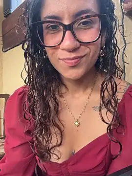Snapshot of ValeriEvan chatting on 10/10/25, 08:08 ValeriEvan online show from 10/10/25, 08:08