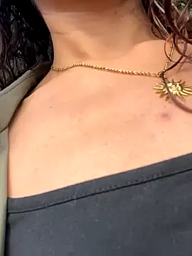 ValeriEvan online show from 10/26/25, 08:15