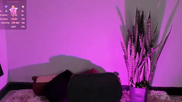 Renata wilsom online show from 02/10/26, 02:15