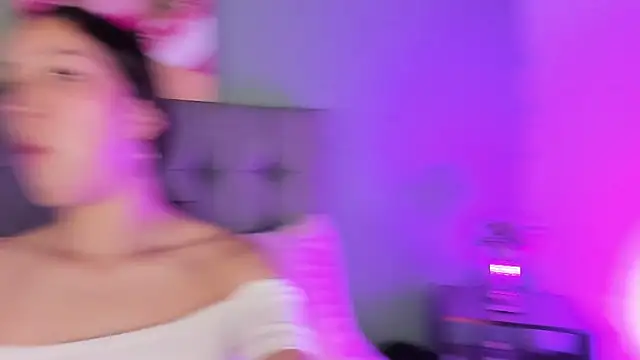 Cassie fletcher  online show from 12/05/25, 02:58