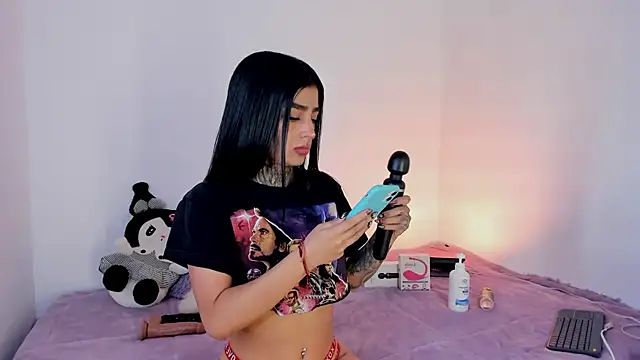 shadowcatt  online show from 12/03/24, 08:17