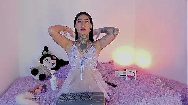 shadowcatt  online show from 12/20/24, 07:17