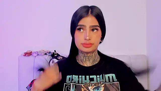 shadowcatt  online show from 04/25/26, 11:46