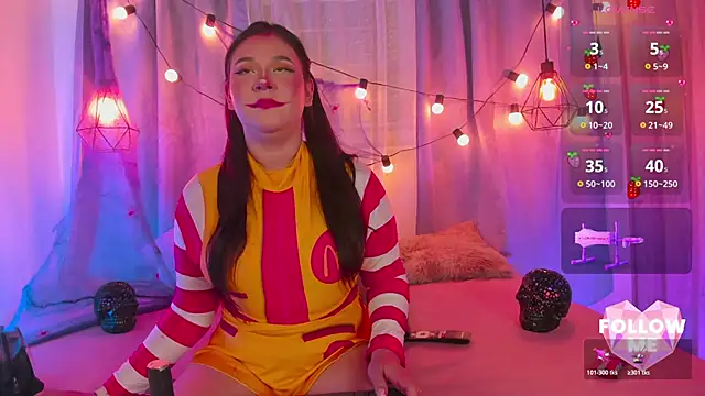 Wild lilhy online show from 10/31/25, 09:27