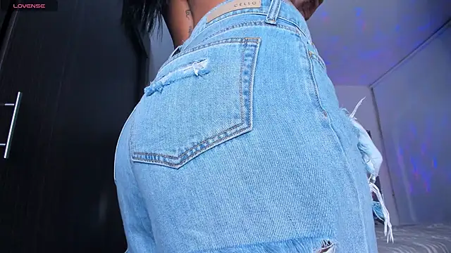 samaay07  online show from 03/16/25, 03:14