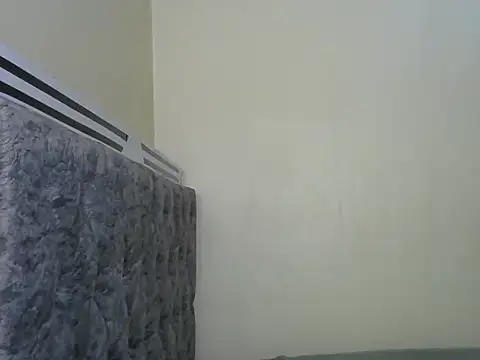 Little miss charming online show from 12/27/24, 06:20