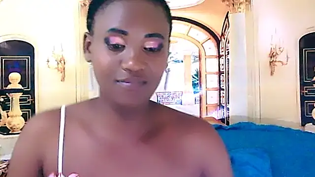 Snapshot of EbonyOlive69 chatting on 12/04/24, 01:47 EbonyOlive69 online show from 12/04/24, 01:47
