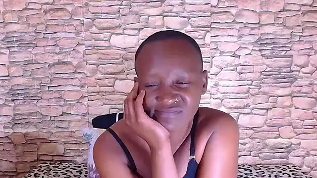 Snapshot of EbonyOlive69 chatting on 09/18/25, 05:15 EbonyOlive69 online show from 09/18/25, 05:15