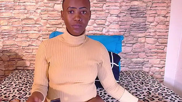 Snapshot of EbonyOlive69 chatting on 09/19/25, 05:13 EbonyOlive69 online show from 09/19/25, 05:13