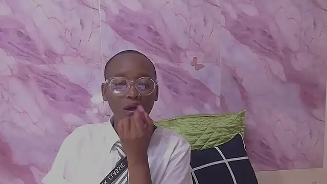 EbonyOlive69 online show from 02/15/26, 06:15