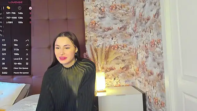 Snapshot of Mary_Walker chatting on 12/14/24, 07:18 Mary Walker online show from 12/14/24, 07:18