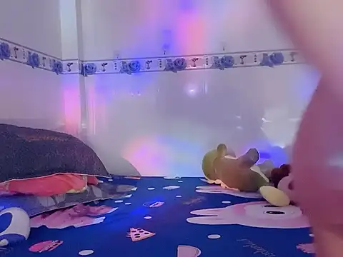 family196 online show from 09/29/25, 03:39