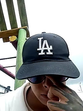 Snapshot of Cuervo_maniaco chatting on 12/04/24, 04:49 Cuervo maniaco online show from 12/04/24, 04:49