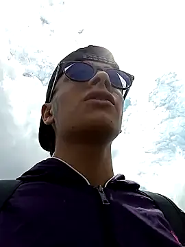 Snapshot of Cuervo_maniaco chatting on 12/10/24, 05:00 Cuervo maniaco online show from 12/10/24, 05:00