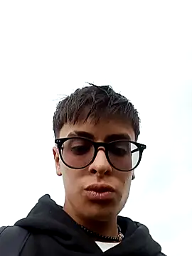 Snapshot of Cuervo_maniaco chatting on 01/25/25, 06:57 Cuervo maniaco online show from 01/25/25, 06:57