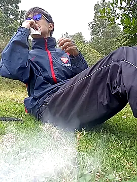 Snapshot of Cuervo_maniaco chatting on 11/05/25, 06:41 Cuervo maniaco online show from 11/05/25, 06:41