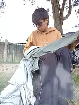 Snapshot of Cuervo_maniaco chatting on 11/16/25, 05:07 Cuervo maniaco online show from 11/16/25, 05:07