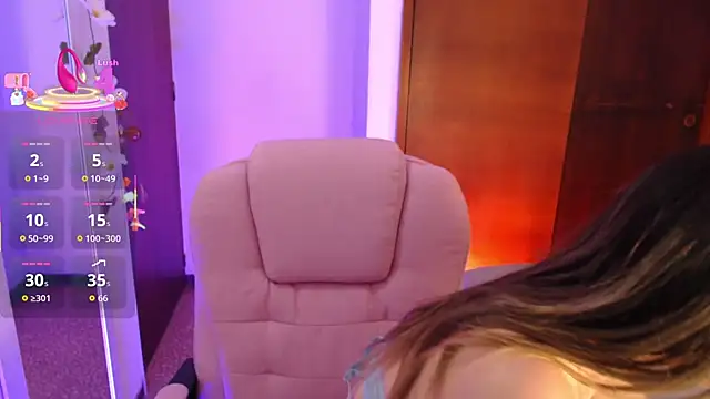 Snapshot of Manuela_bela chatting on 12/16/25, 11:15 Manuela bela online show from 12/16/25, 11:15