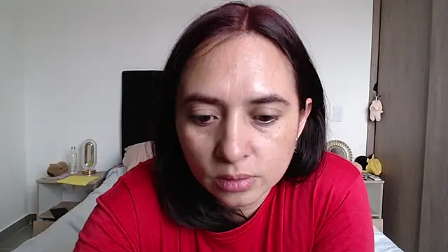 TatianaMonteross online show from 04/23/26, 05:04