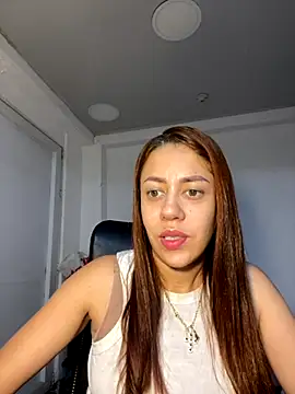 AnnbellaRosse online show from 10/07/25, 07:22