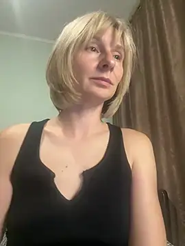 StellaBlondie online show from 07/28/26, 06:42