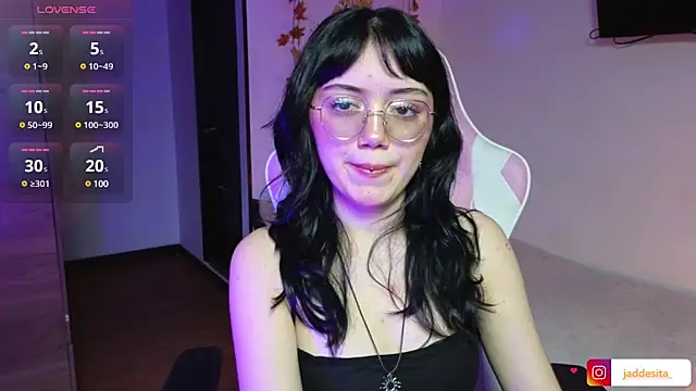 suzumi   online show from 01/06/25, 05:06