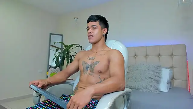 Rob saenz  online show from 03/02/25, 06:08