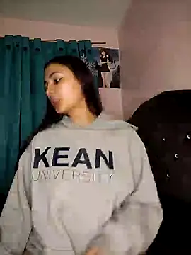 Nahiara velez online show from 02/13/25, 05:58