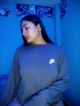 Nahiara velez online show from 11/29/25, 10:46