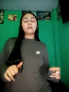 Snapshot of Nahiara_velez chatting on 07/16/26, 10:38 Nahiara velez online show from 07/16/26, 10:38