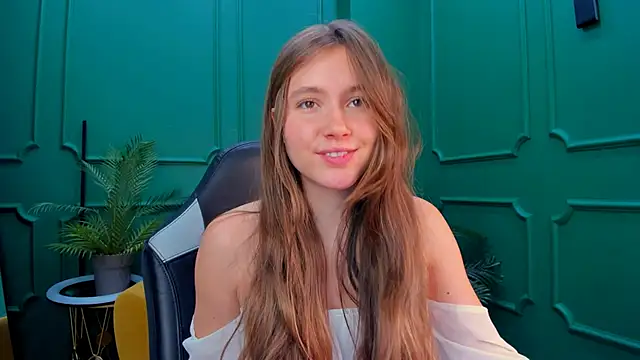 MaryannSoftt online show from 12/05/24, 03:39