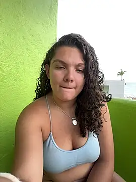 Snapshot of eva_y_marcelo chatting on 02/03/25, 09:41 eva y marcelo online show from 02/03/25, 09:41