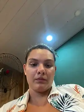 Snapshot of eva_y_marcelo chatting on 02/19/25, 10:42 eva y marcelo online show from 02/19/25, 10:42