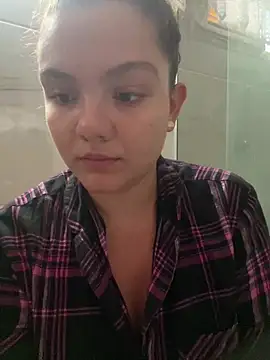 Snapshot of eva_y_marcelo chatting on 02/23/25, 10:06 eva y marcelo online show from 02/23/25, 10:06