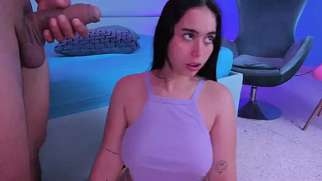 SophieRoyals online show from 01/14/25, 04:40