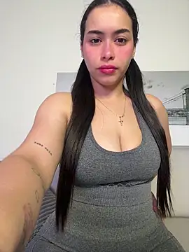 SophieRoyals online show from 03/26/26, 12:33