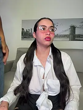 SophieRoyals online show from 04/23/26, 01:02