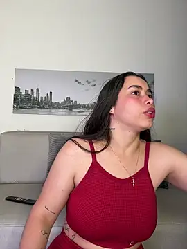 SophieRoyals online show from 05/31/26, 02:13