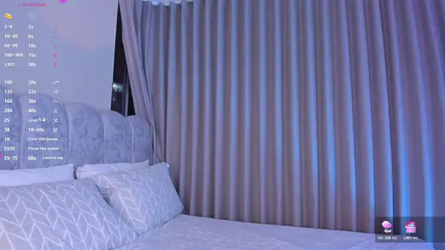 ashlyestone online show from 11/14/25, 04:33